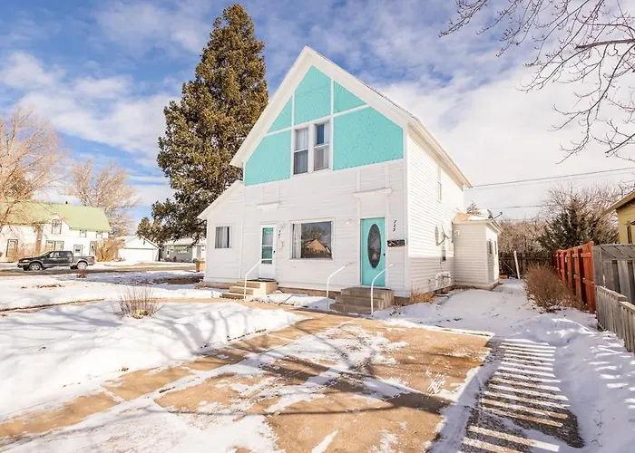 New Listing!! Bright Bohemian Stay