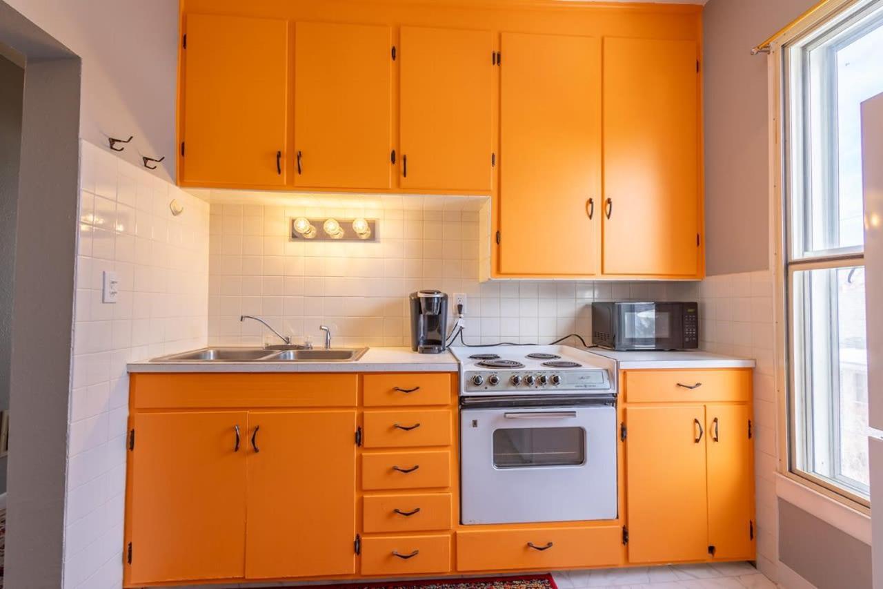 Holiday home New Listing!! Bright Bohemian *
